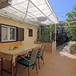 Lovely Apartment In Dubrovnik With Wifi * דוברובניק